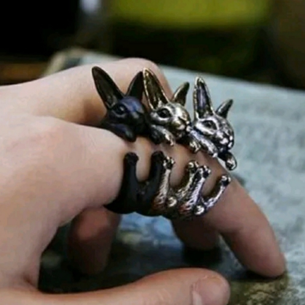 Adorable! Vintage Unique Bunny Rabbit Animal Ring